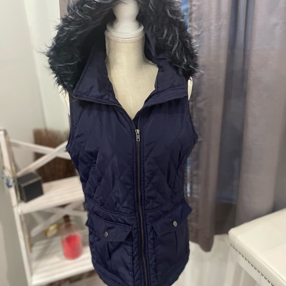 Miami Gorgeous Hoodie Vest - Picture 1 of 7